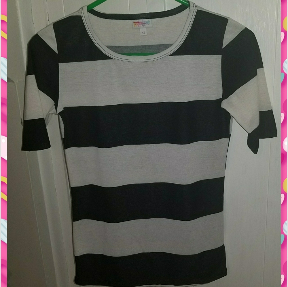 Cute top from Lularoe